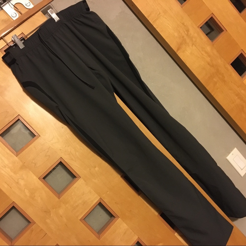 QOR Ultralight Workout/Casual Pant, S NWOT